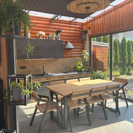 Apartament Oranzeria Kielce Exterior foto